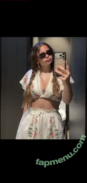 Ester Dobrik / esterrdobrik nude photo #0414