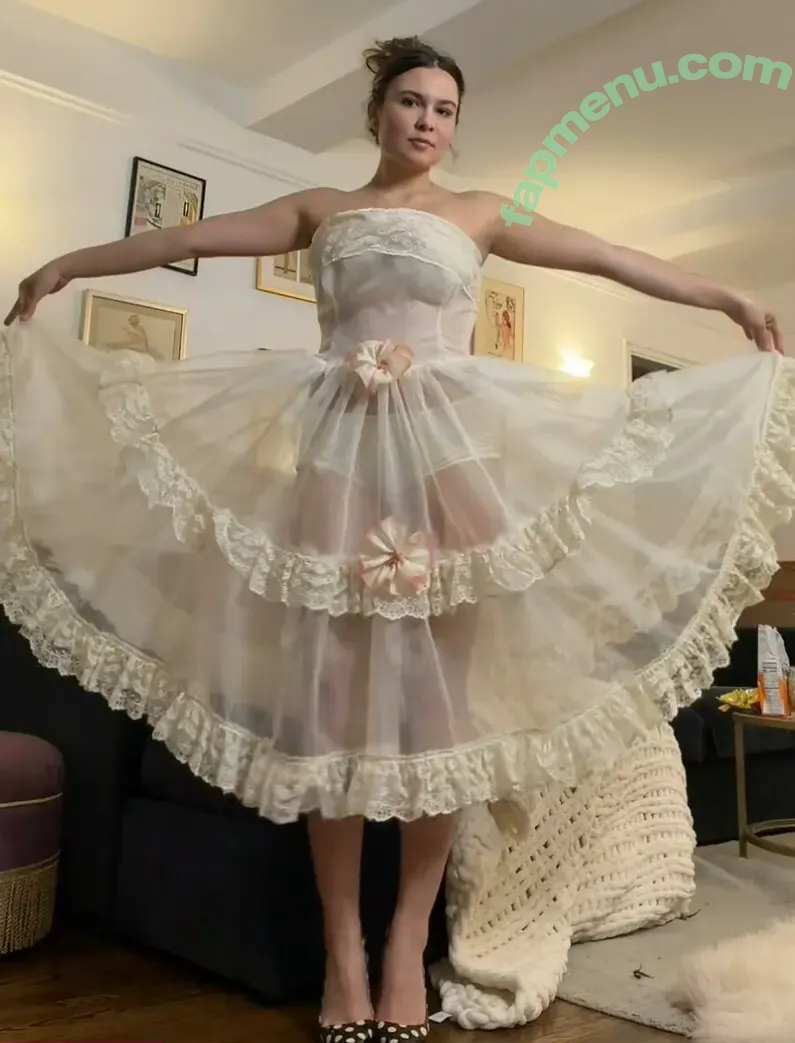 Ester Dobrik nude photo #0301 (esterrdobrik)