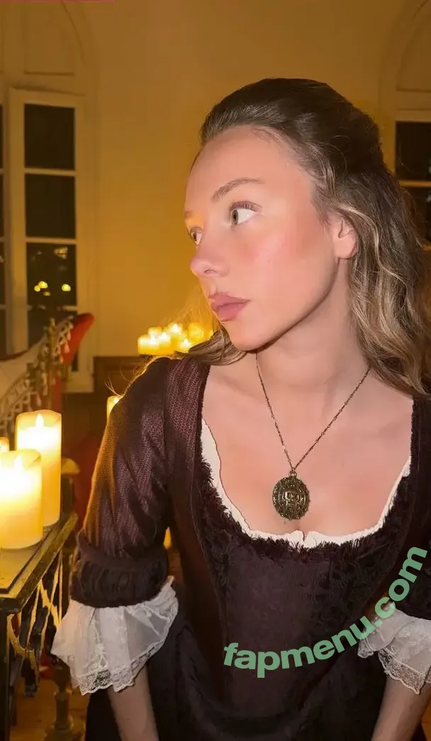 Ester Exposito nude photo #0345 (ester_exposito)