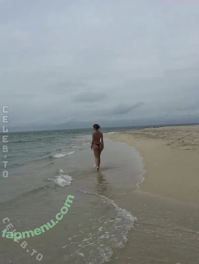 Ester Expósito nude photo #0314 (ester_exposito / esterexpositto)