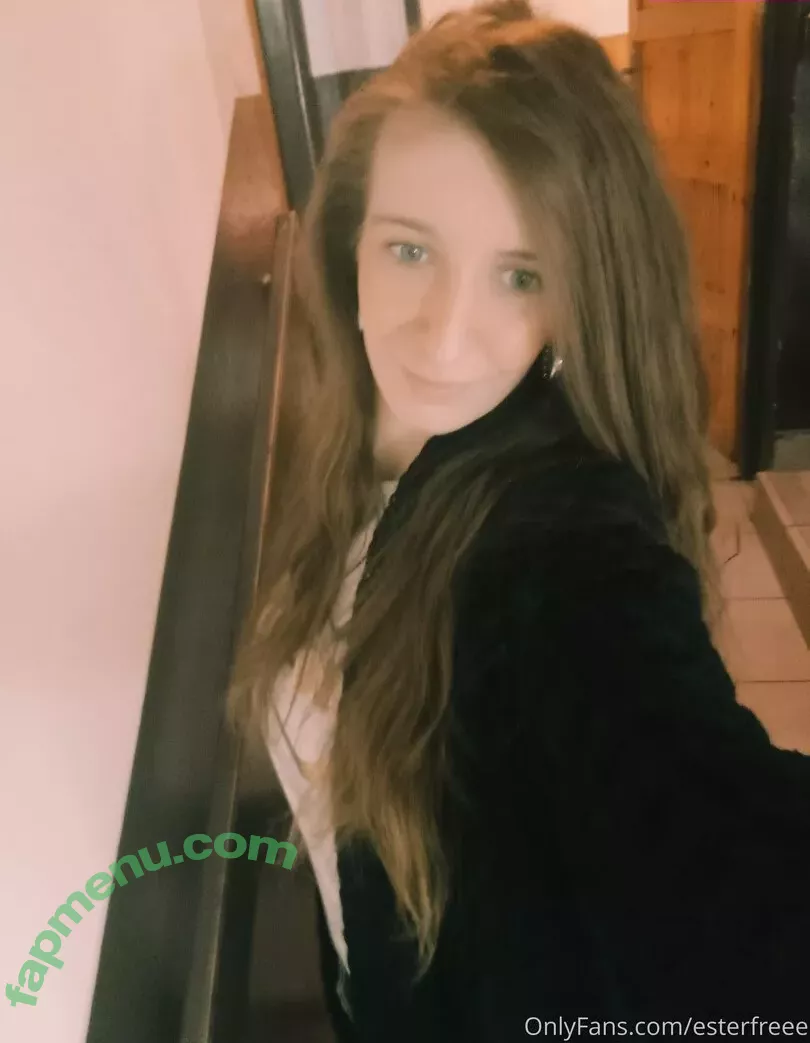 esterfreee nude photo #0015 (esteemaree_)