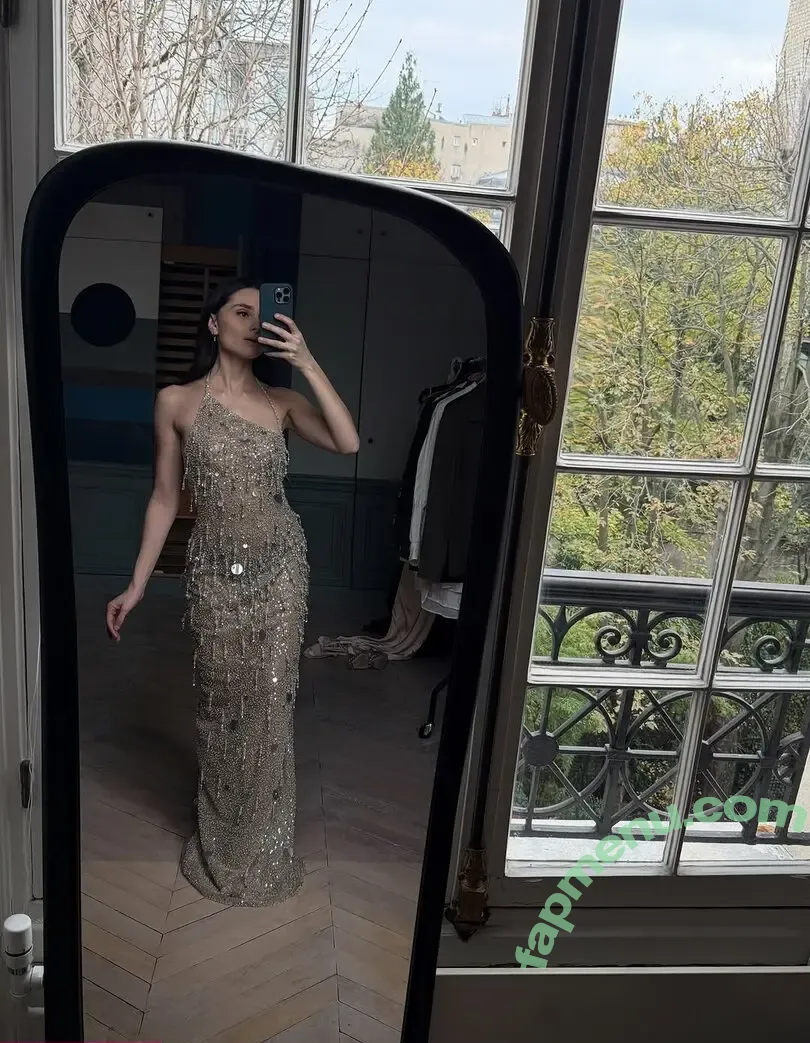 Esther Abrami nude photo #0031 (estherabrami)