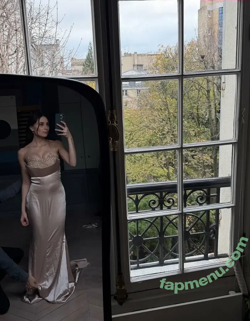 Esther Abrami nude photo #0033 (estherabrami)