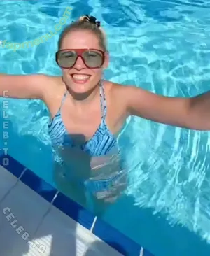 Esther Graf / esthergraf / esthergrafofficial nude photo #0053