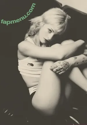 Esther McGregor / esther.mcgregor nude photo #0124