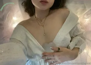 estherethereal / estherperelofficial nude photo #0002