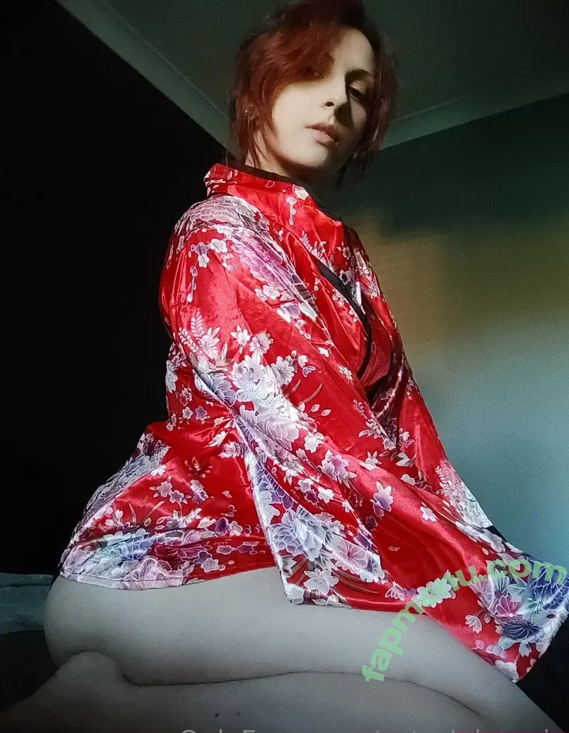 estralphoenix nude photo #0013 (estral__phoenix)