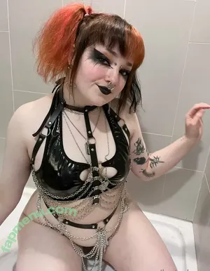  nude photo #0009