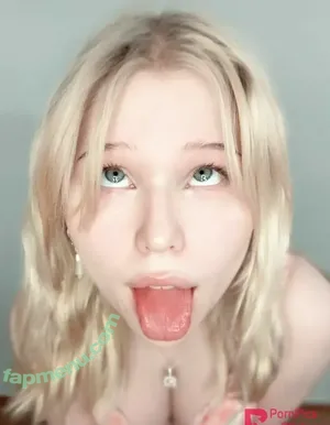  nude photo #0003