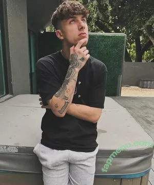 ethanseeks2.0 / ethanseeksof nude photo #0005