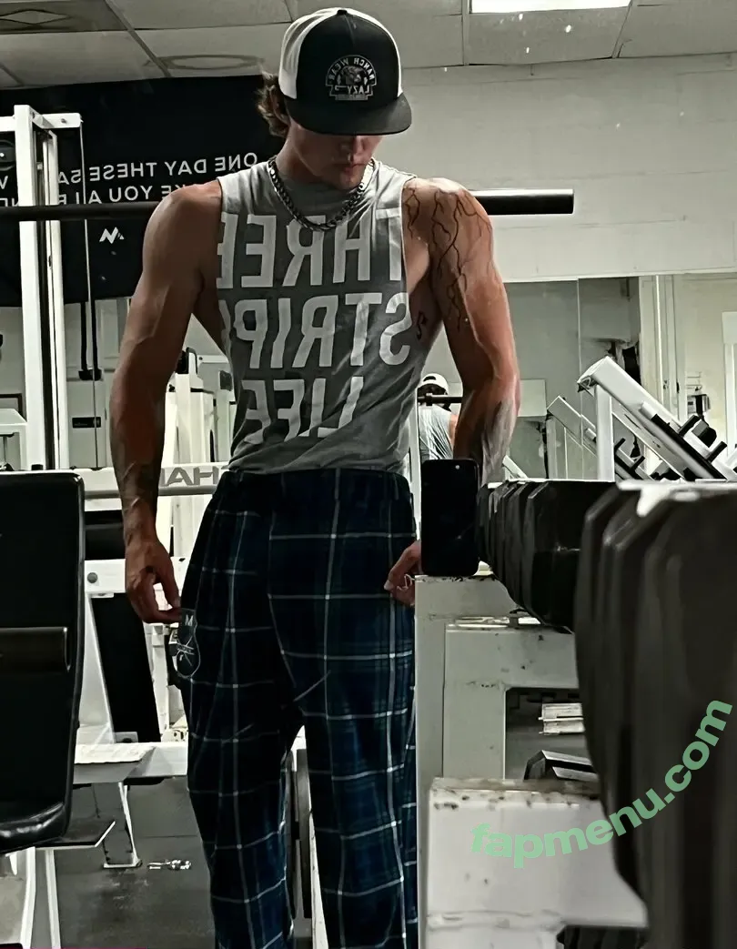 ethantilley nude photo #0004 (ethantilly)