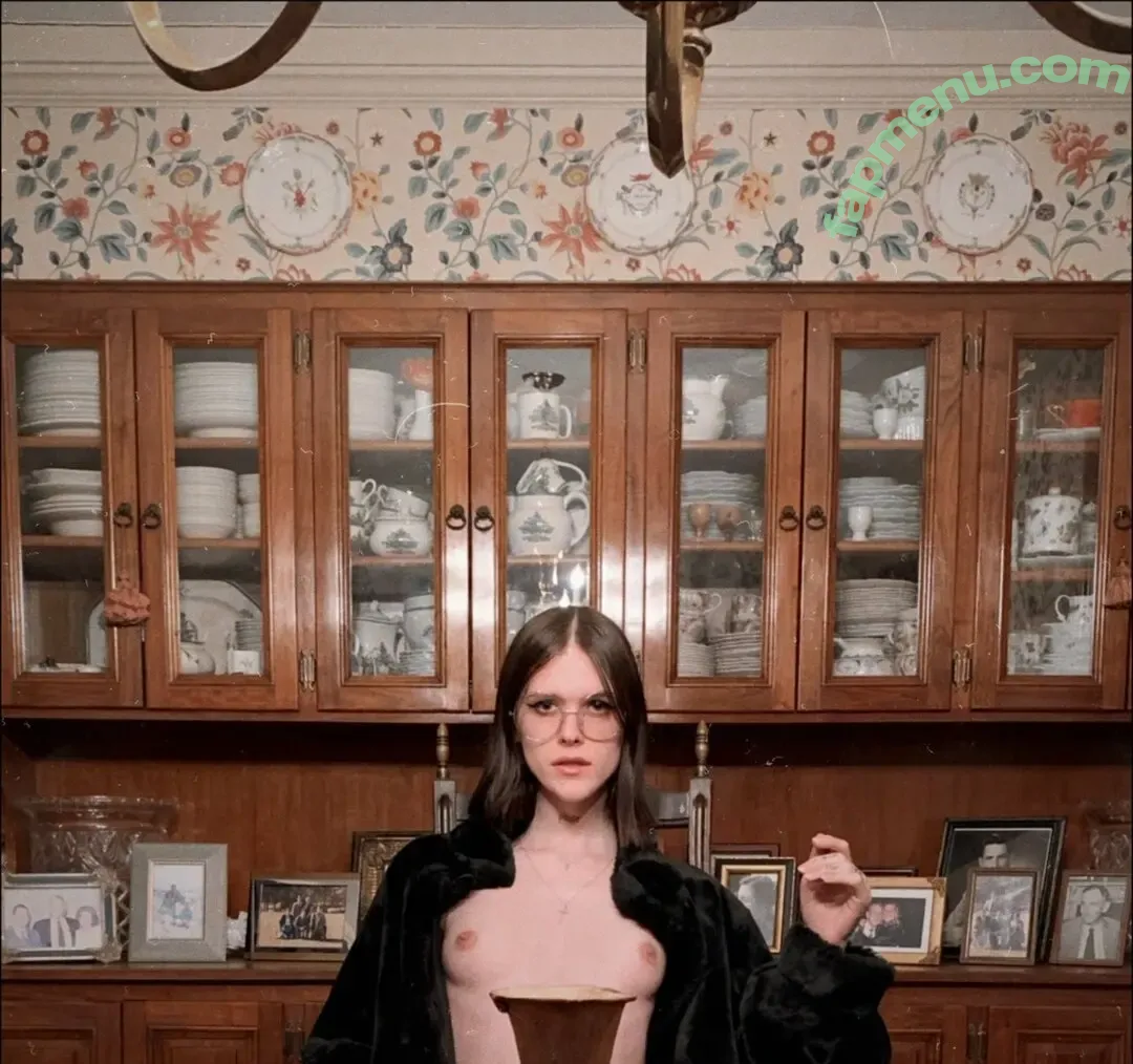 Ethel Cain nude photo #0124 (bbybilxxx / mothercain)