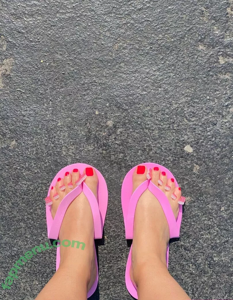 etherealdemie_feet nude photo #0008 (ohitsteddy)