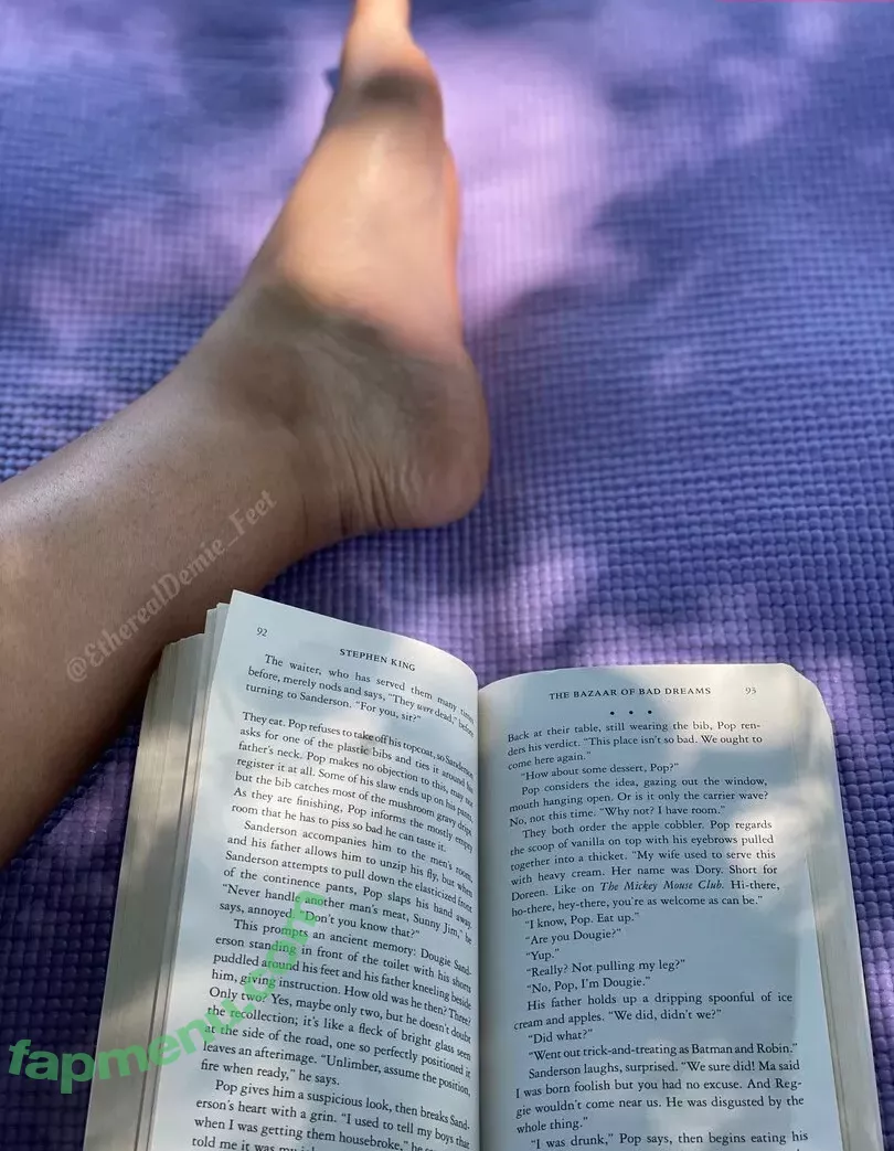 etherealdemie_feet nude photo #0010 (ohitsteddy)