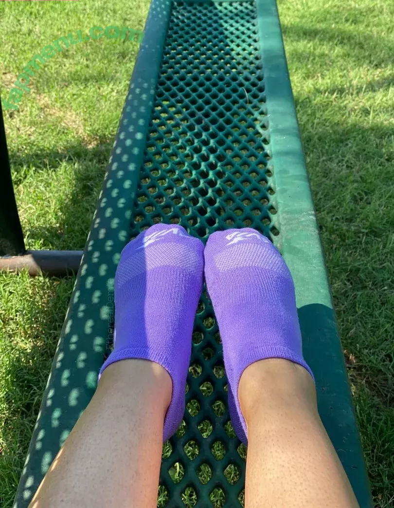 etherealdemie_feet nude photo #0017 (ohitsteddy)