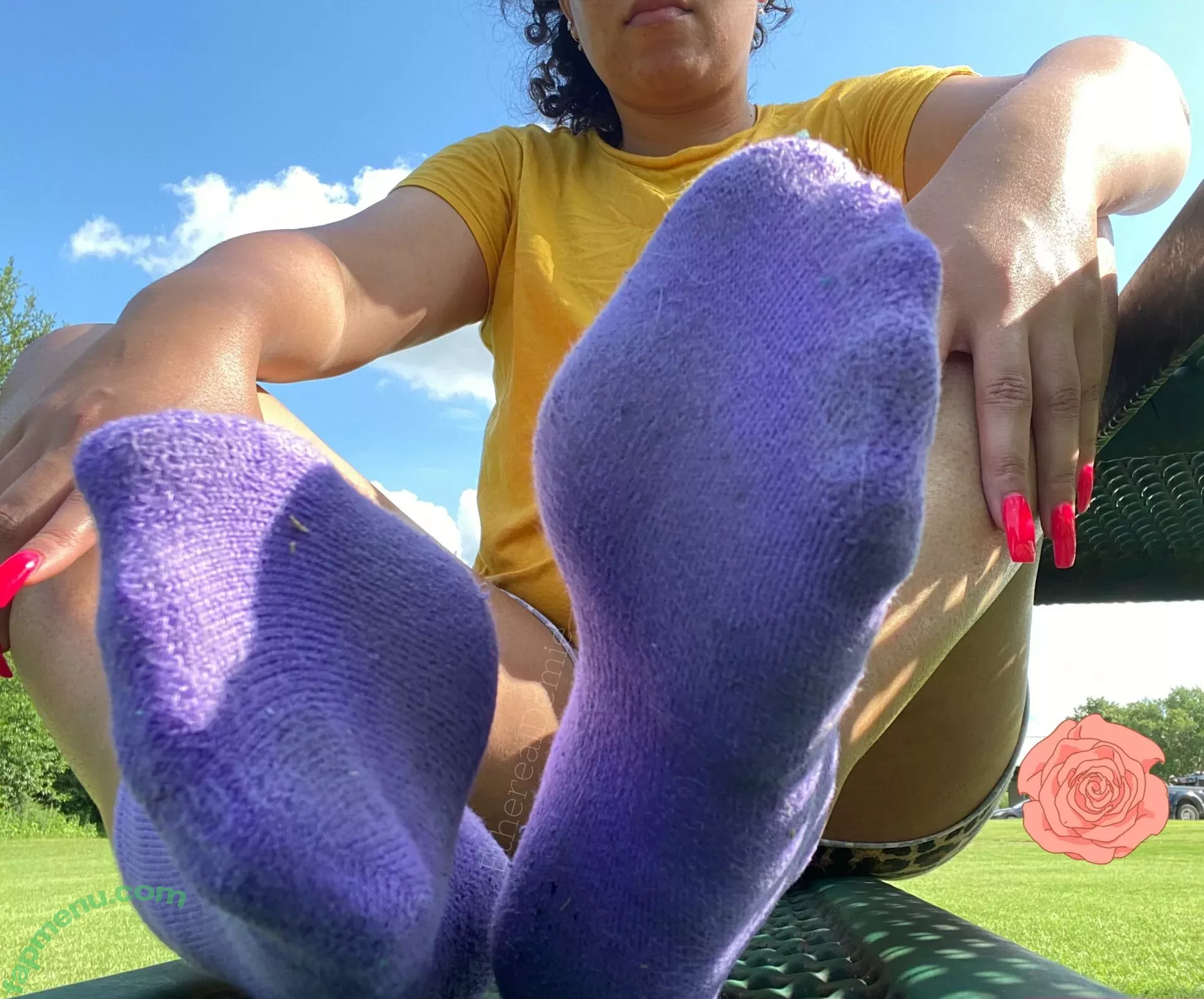 etherealdemie_feet nude photo #0030 (ohitsteddy)