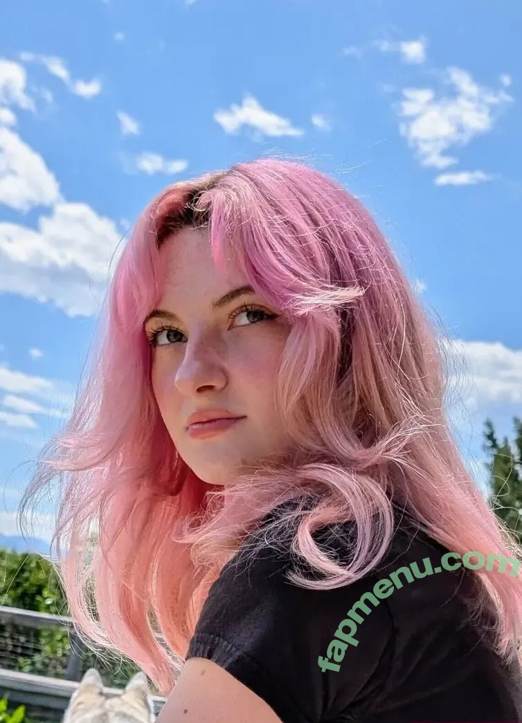 Ethereallovebug nude photo #0586 (bugsandhugs666 / ethereallovebug_)