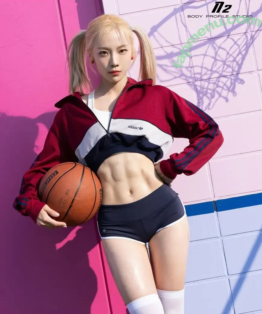 Euddeume nude photo #0031 (euddeume_)