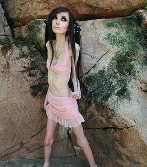 Eugenia Cooney / eugenia_cooney / eugeniacooney nude photo #0025