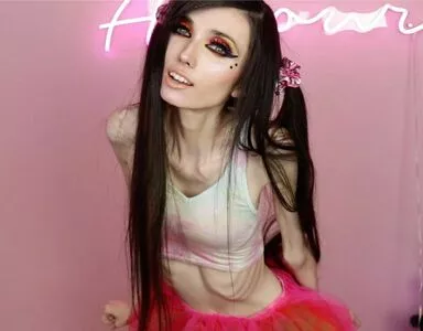 Eugenia Cooney / eugenia_cooney / eugeniacooney nude photo #0037