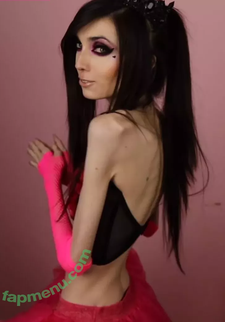 Eugenia Cooney nude photo #0004 (eugenia_cooney / eugeniacooney)