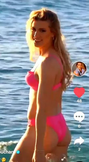 Eugenie Bouchard / Genie / geniebouchard nude photo #0042