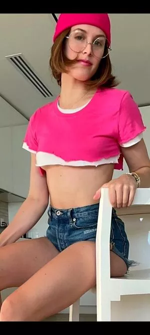 Eugenie Bouchard / Genie / geniebouchard nude photo #0053