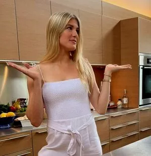 Eugenie Bouchard / Genie / geniebouchard nude photo #0082