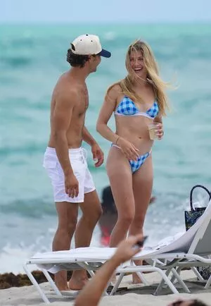 Eugenie Bouchard / Genie / geniebouchard nude photo #0100