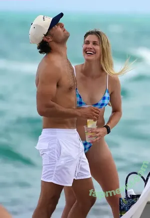 Eugenie Bouchard / Genie / geniebouchard nude photo #0558