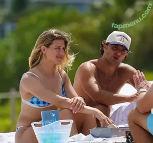 Eugenie Bouchard / Genie / geniebouchard nude photo #0573