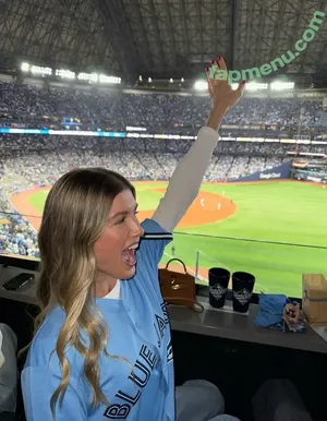 Eugenie Bouchard / Genie / geniebouchard nude photo #0697