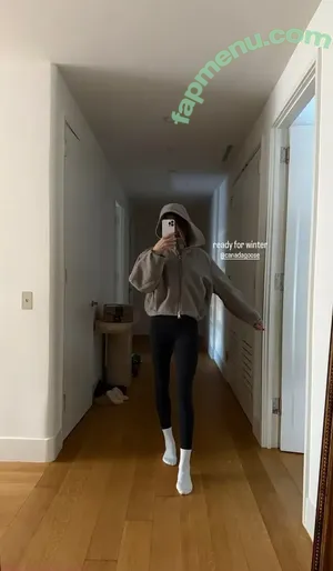 Eugenie Bouchard / Genie / geniebouchard nude photo #0705