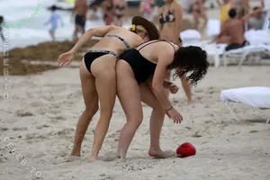 Eugenie Bouchard / geniebouchard nude photo #0748