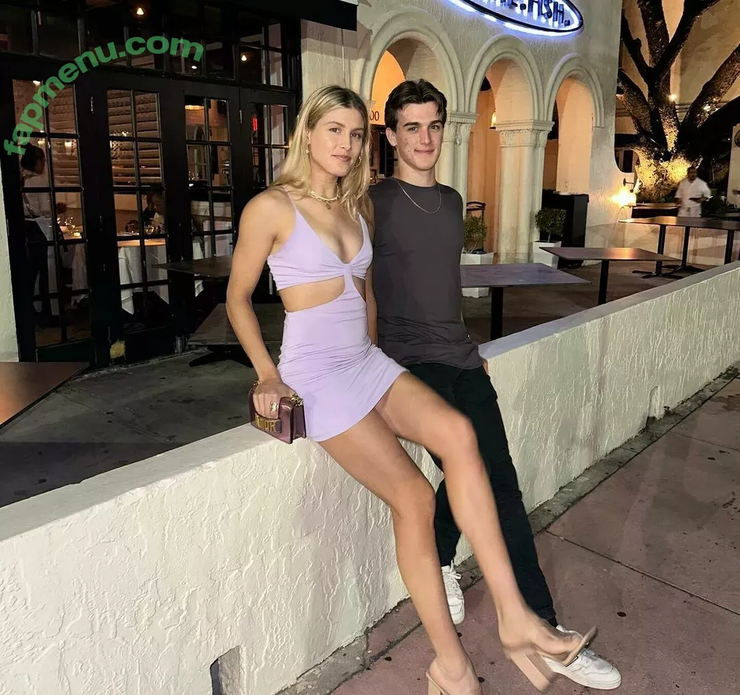 Eugenie Bouchard nude photo #0144 (geniebouchard)