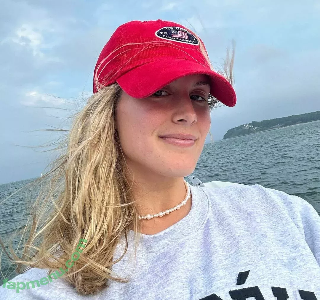 Eugenie Bouchard nude photo #0155 (geniebouchard)