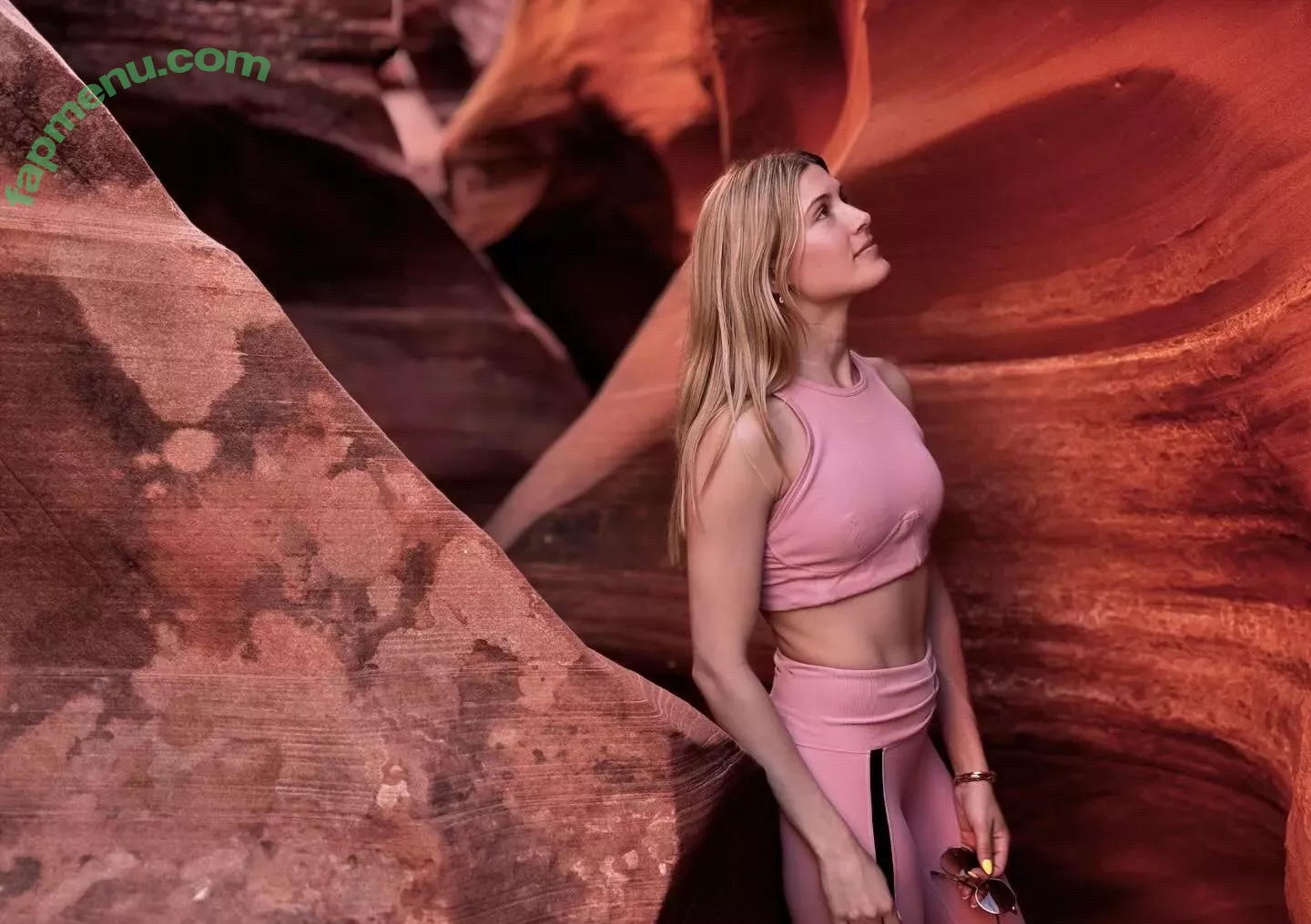 Eugenie Bouchard nude photo #0240 (Genie / geniebouchard)