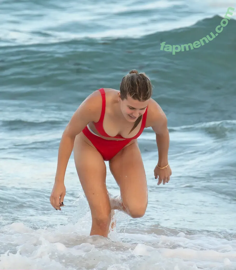 Eugenie Bouchard nude photo #0600 (Genie / geniebouchard)