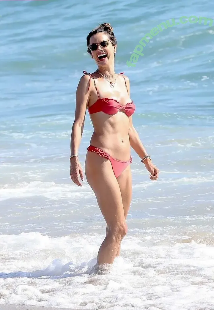 Eugenie Bouchard nude photo #0615 (Genie / geniebouchard)