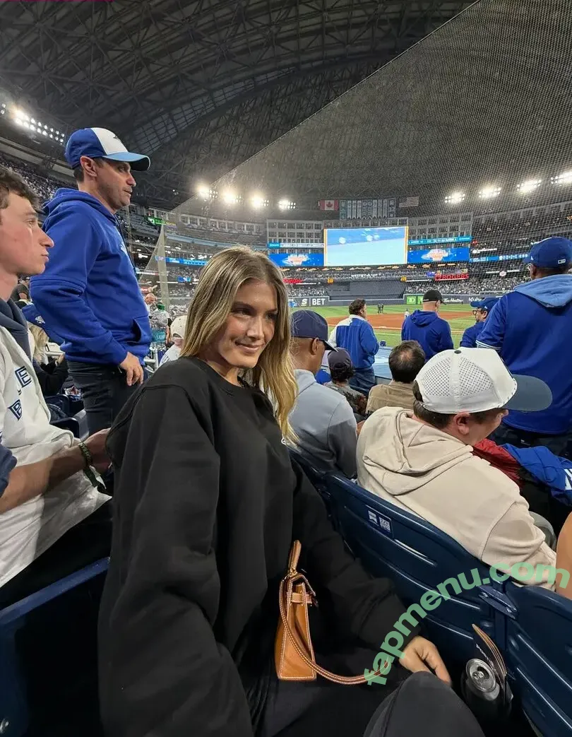 Eugenie Bouchard nude photo #0698 (Genie / geniebouchard)