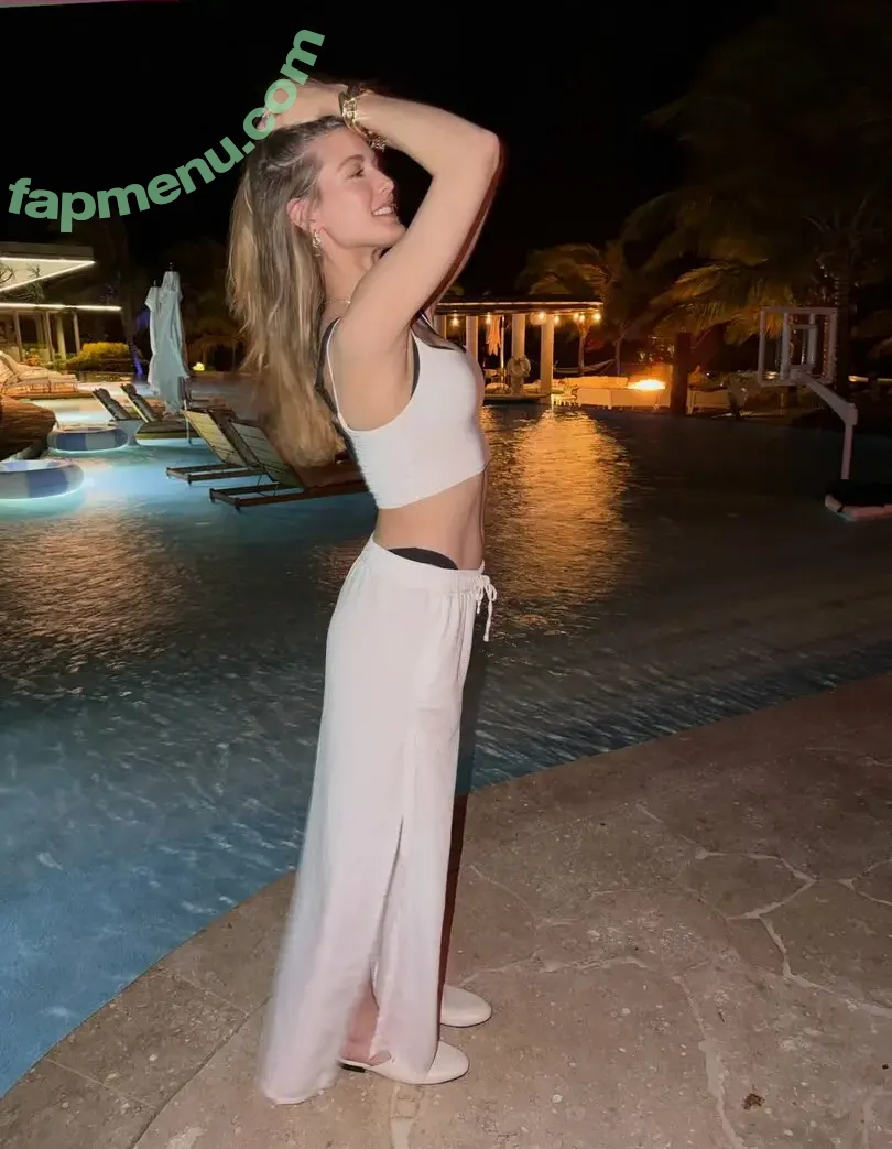 Eugenie Bouchard nude photo #0801 (geniebouchard)