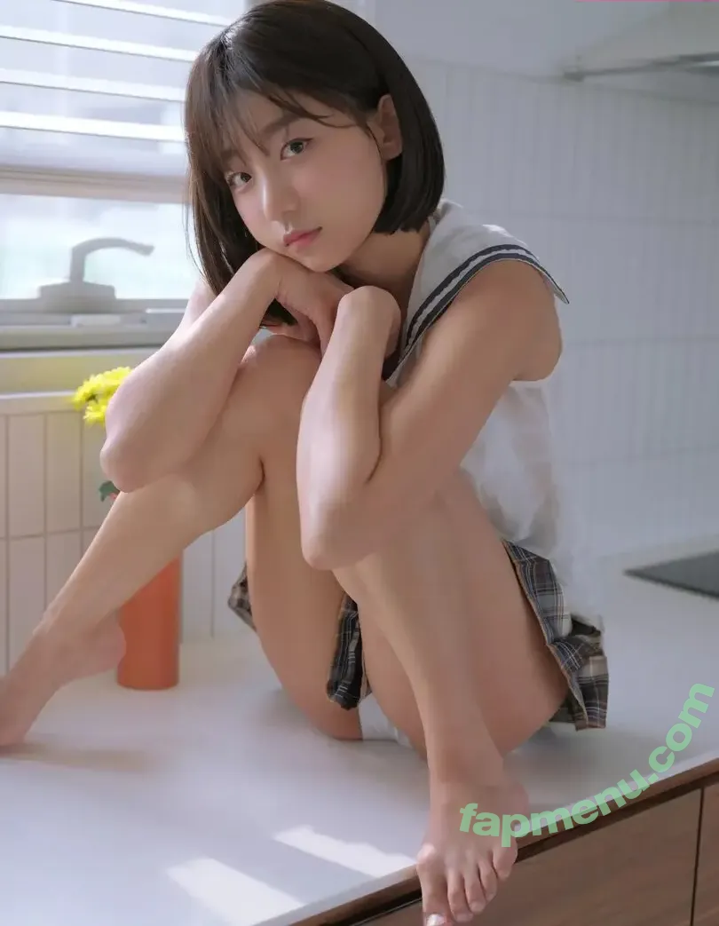 Eunji Pyo nude photo #0007 (Pyo Apple / pyoapple)