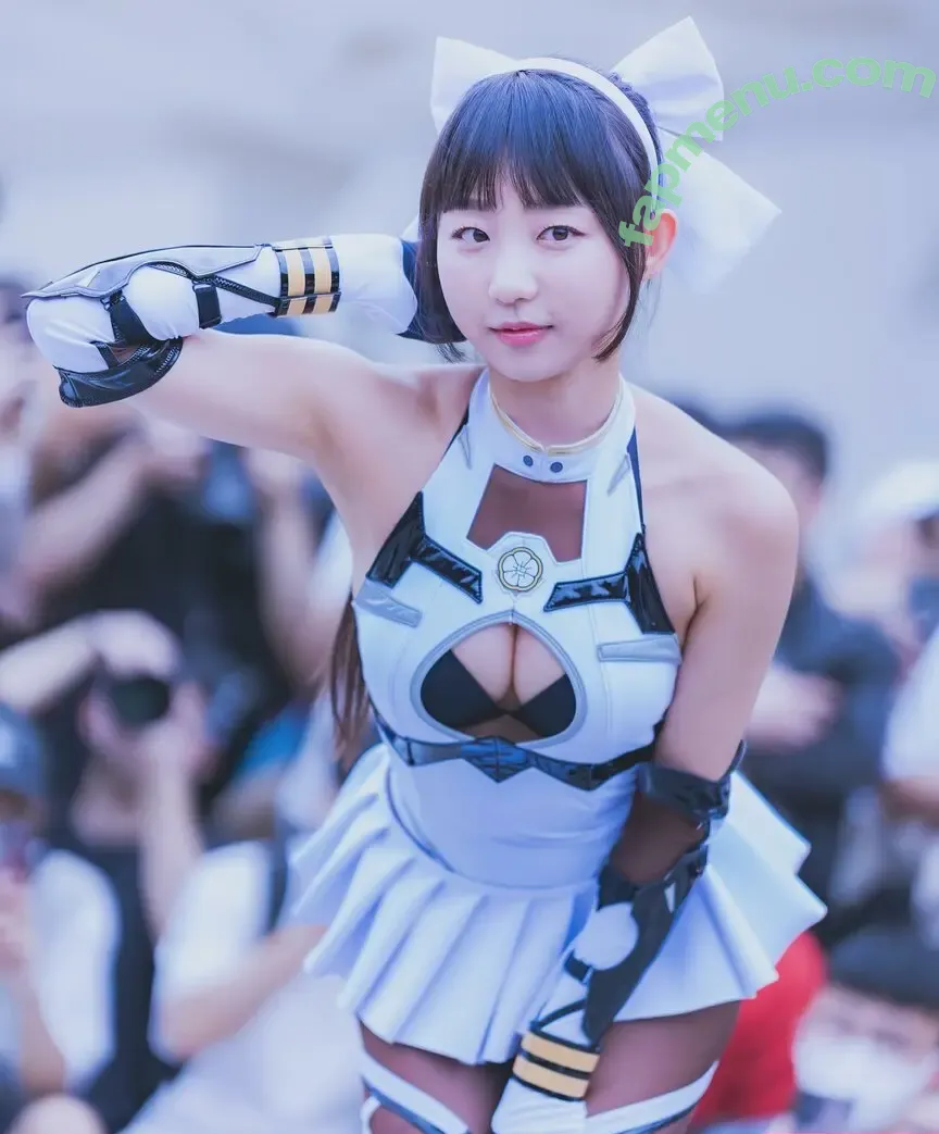 Eunji Pyo nude photo #0024 (Pyo Apple / pyoapple)