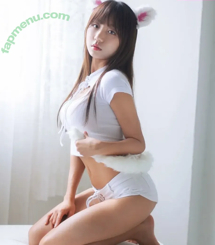 Eunji Pyoapple nude photo #0605 (djhenney / eunji / pyoapple)
