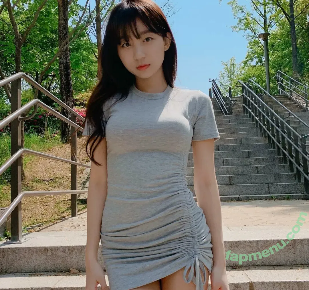 Eunji Pyoapple nude photo #0615 (djhenney / eunji / pyoapple)