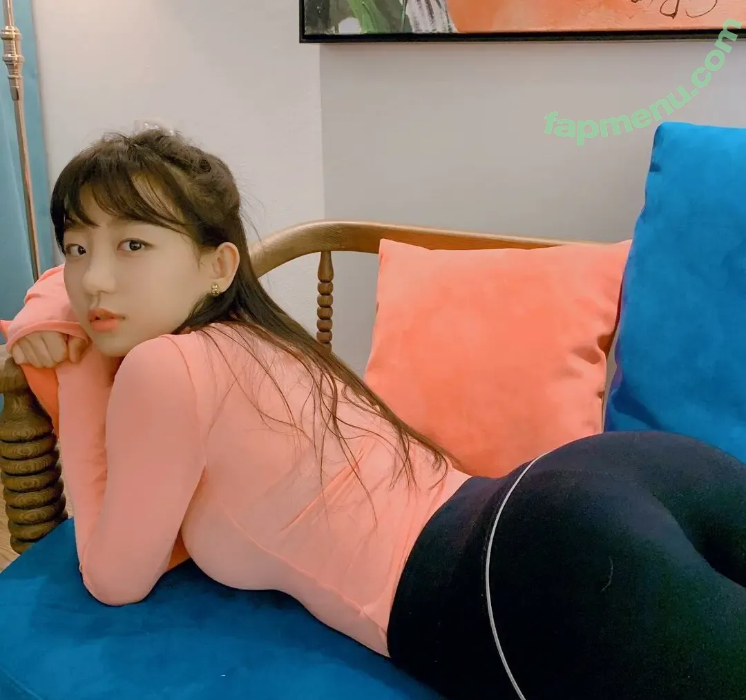 Eunji Pyoapple nude photo #0635 (djhenney / eunji / pyoapple)