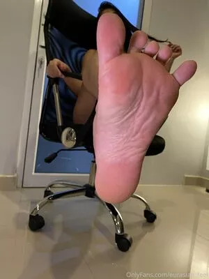 eurasian_feet / eurasian.feet nude photo #0031