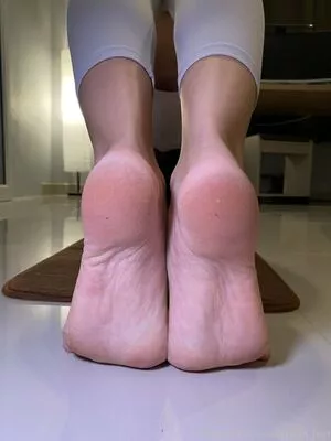 eurasian_feet / eurasian.feet nude photo #0045