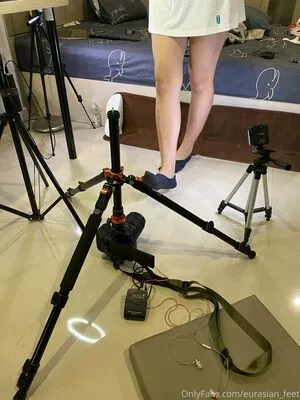 eurasian_feet / eurasian.feet nude photo #0206