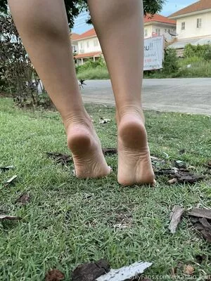 eurasian_feet / eurasian.feet nude photo #0223